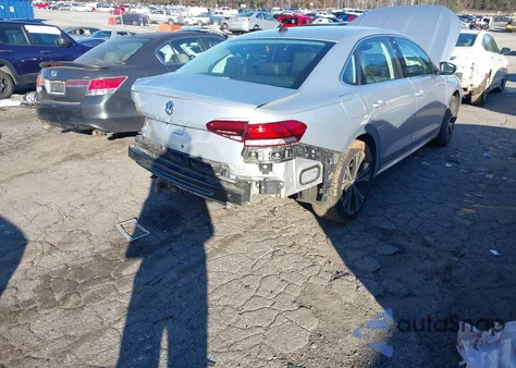 2021 Volkswagen Passat 2.0T Se z USA, uszkodzony, nr VIN 1VWSA7A3XMC009572